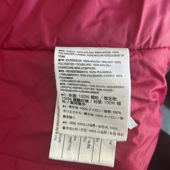 Arteryx down jacket. Hardly work. XS female - Picture 3 of 4